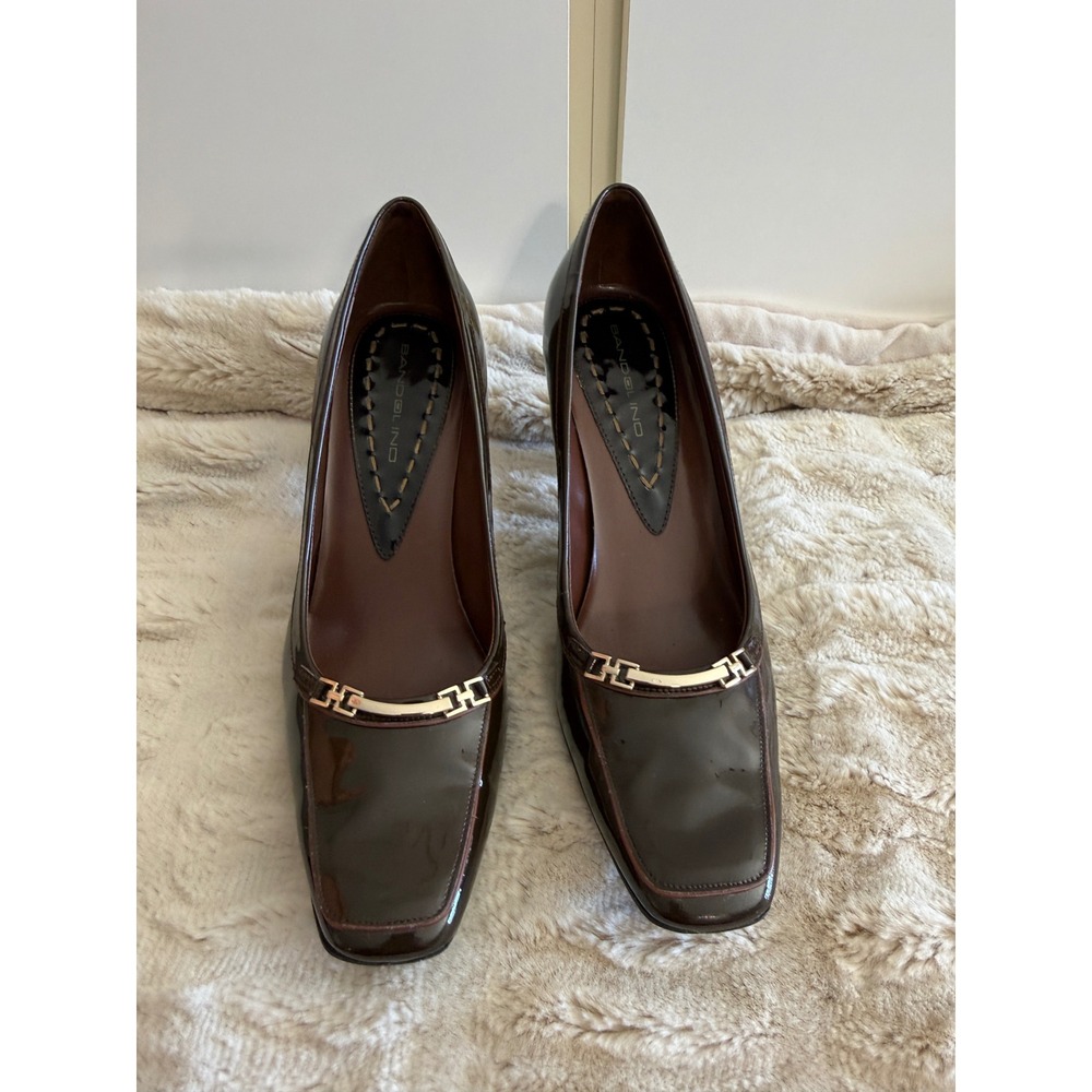 Bandolino Brown Patent Leather Heels with Gold Accent